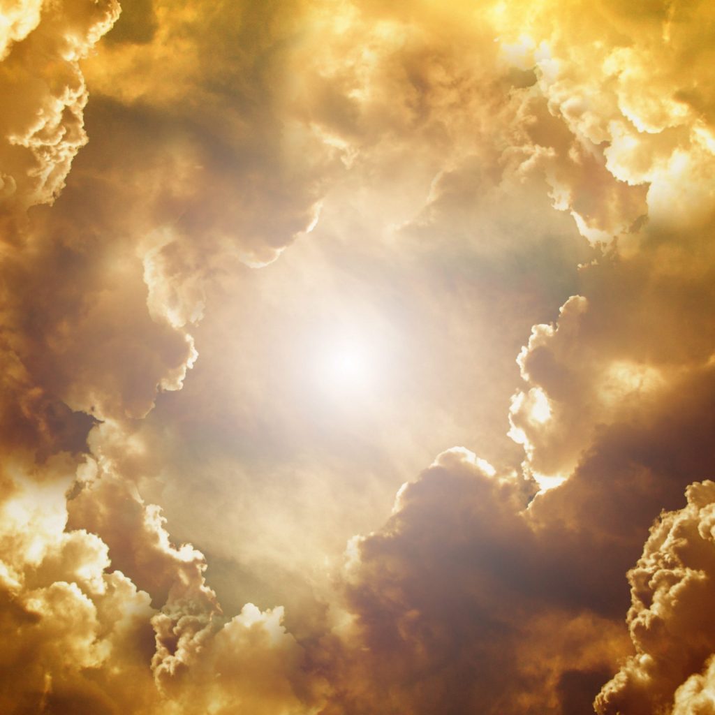 Clouds with sunlight whatsapp dp image