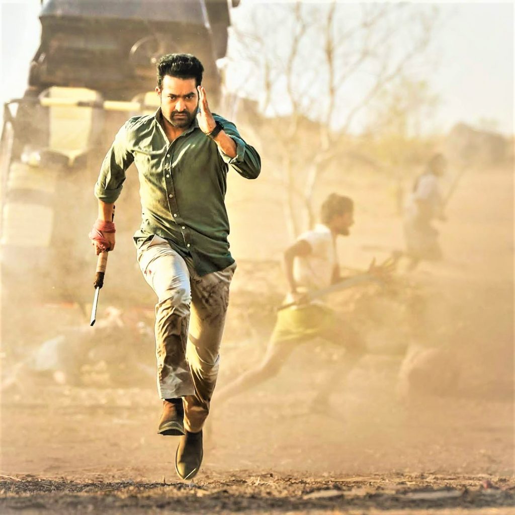 Jr NTR Running Fight Scene In Aravinda Sametha Whatsapp Dp Image