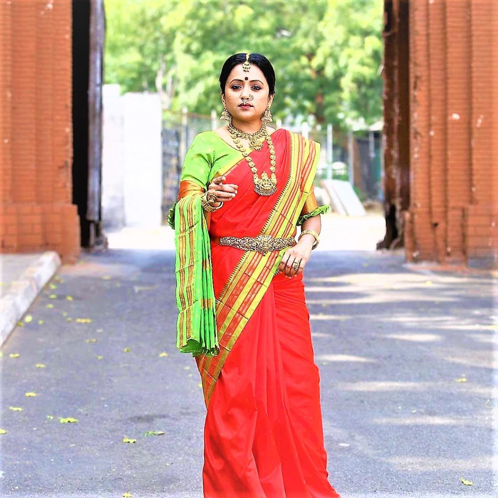 Suma Kanakala Traditional Looks WhatsApp DP Image
