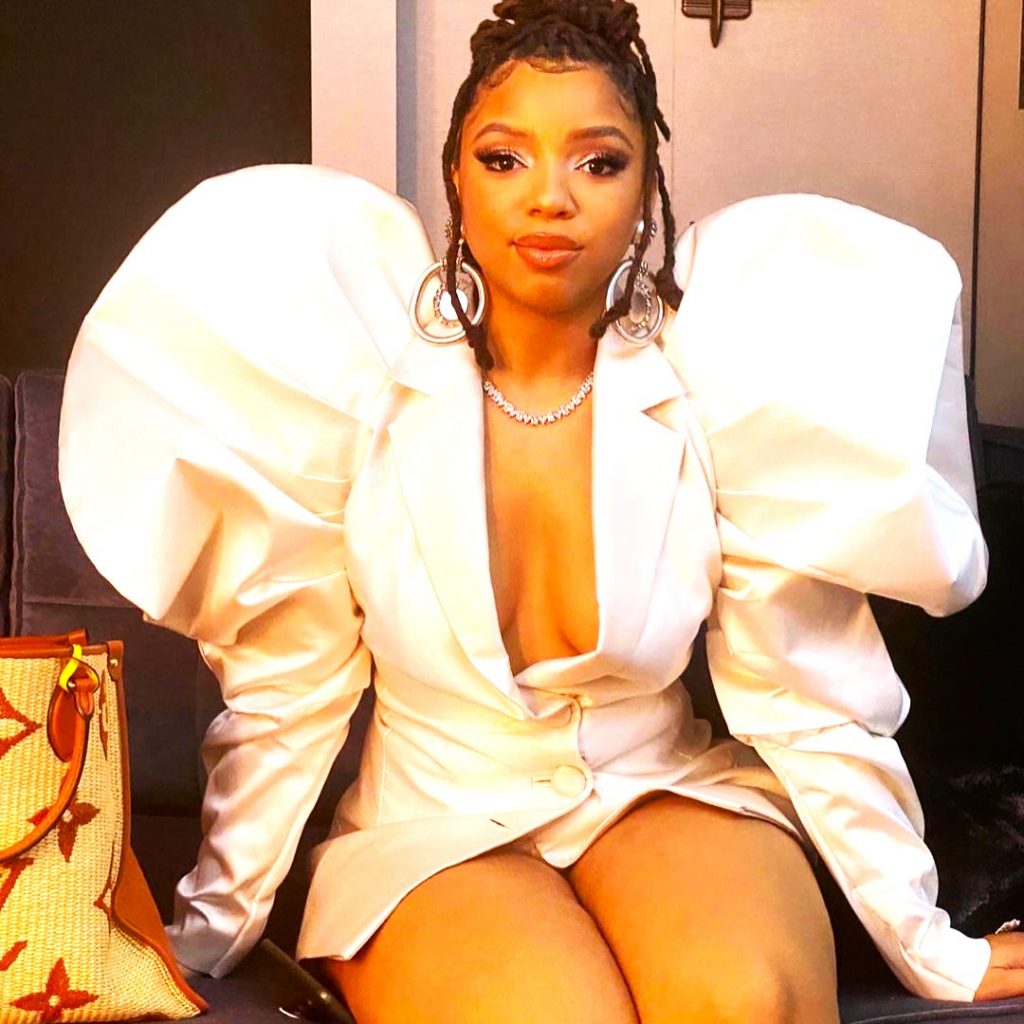 Halle Bailey Ready For Shoot WhatsApp DP Image