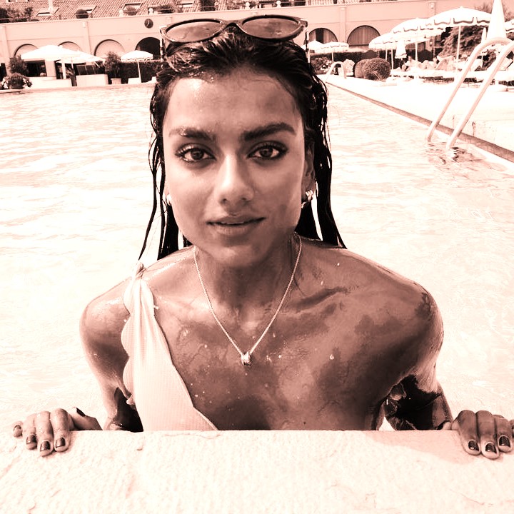 Simone Ashley Enjoying The Swimming Pool In The Hotel WhatsApp DP Image