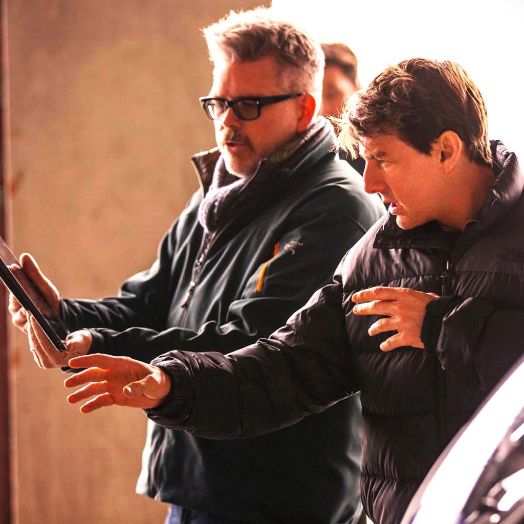 Tom Cruise Busy With Director WhatsApp DP Image