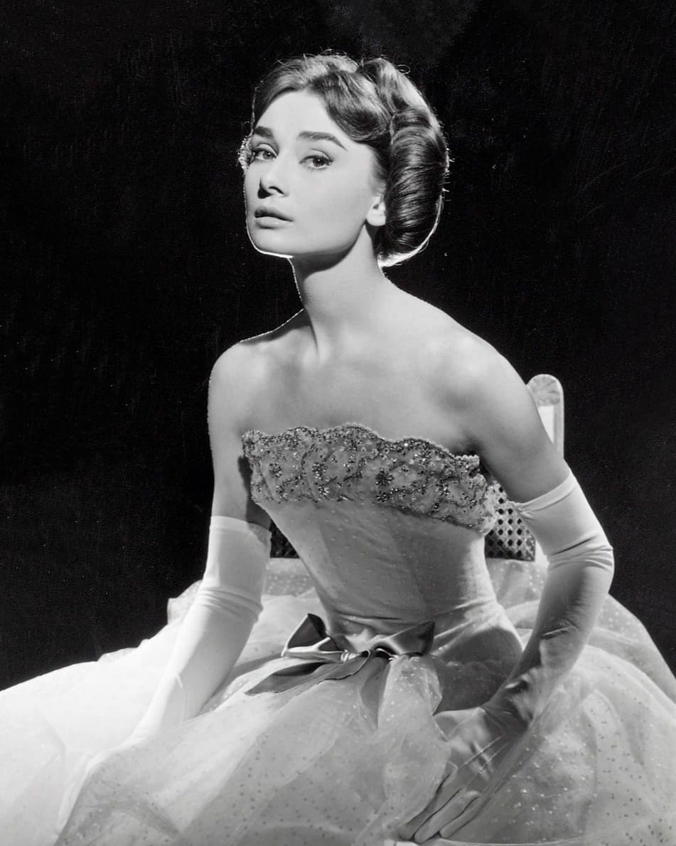 30+ Best Audrey Hepburn Images