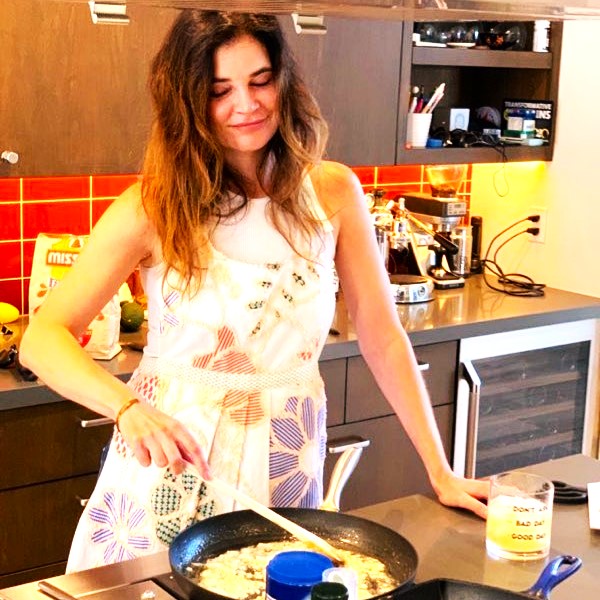 Cooking Lover Betsy Brandt WhatsApp DP Image