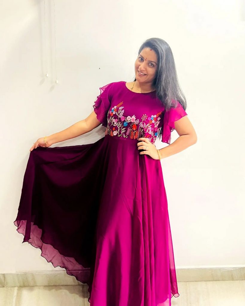 Pallavi Ramisetty Wears A Beautiful Dress