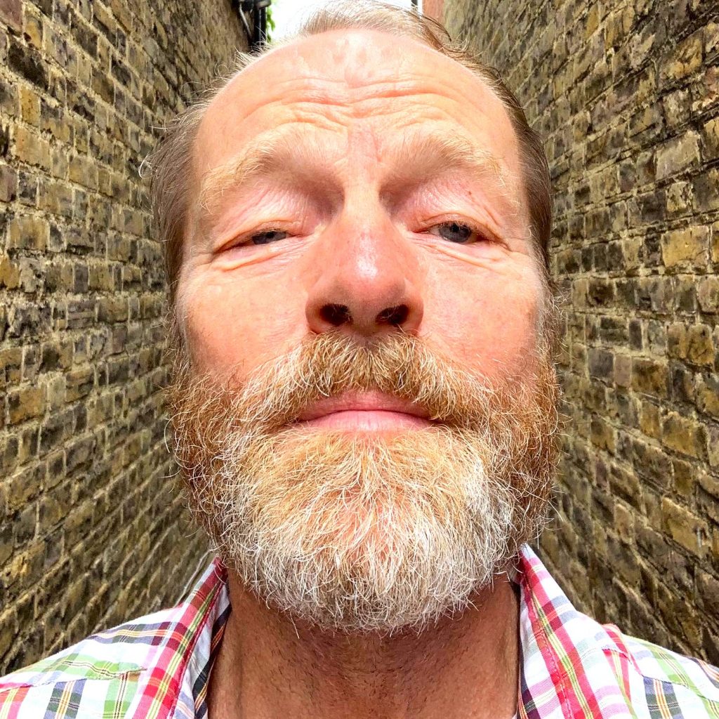 Iain Glen Wife