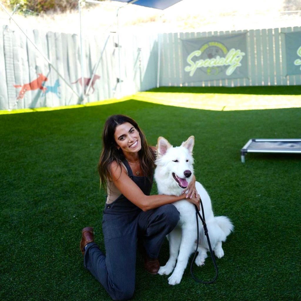 Nikki Reed Pet