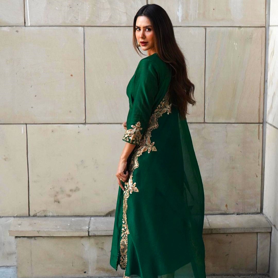 Step into the World of Actress Sonam Bajwa Through a Collection of ...