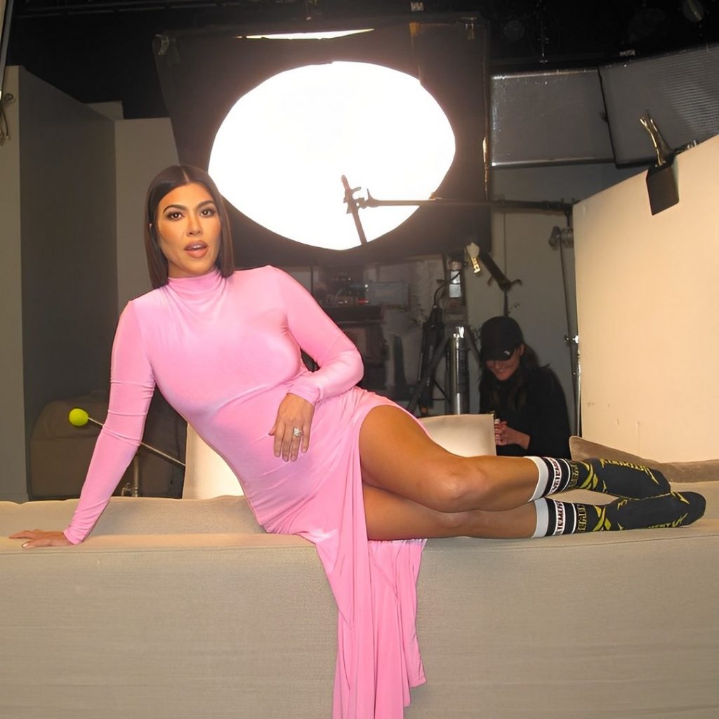 Kourtney Kardashian Seating Style