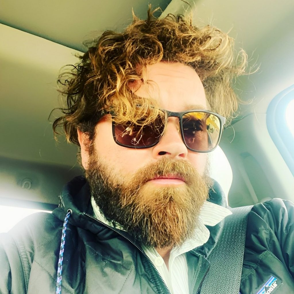 Danny Masterson Look