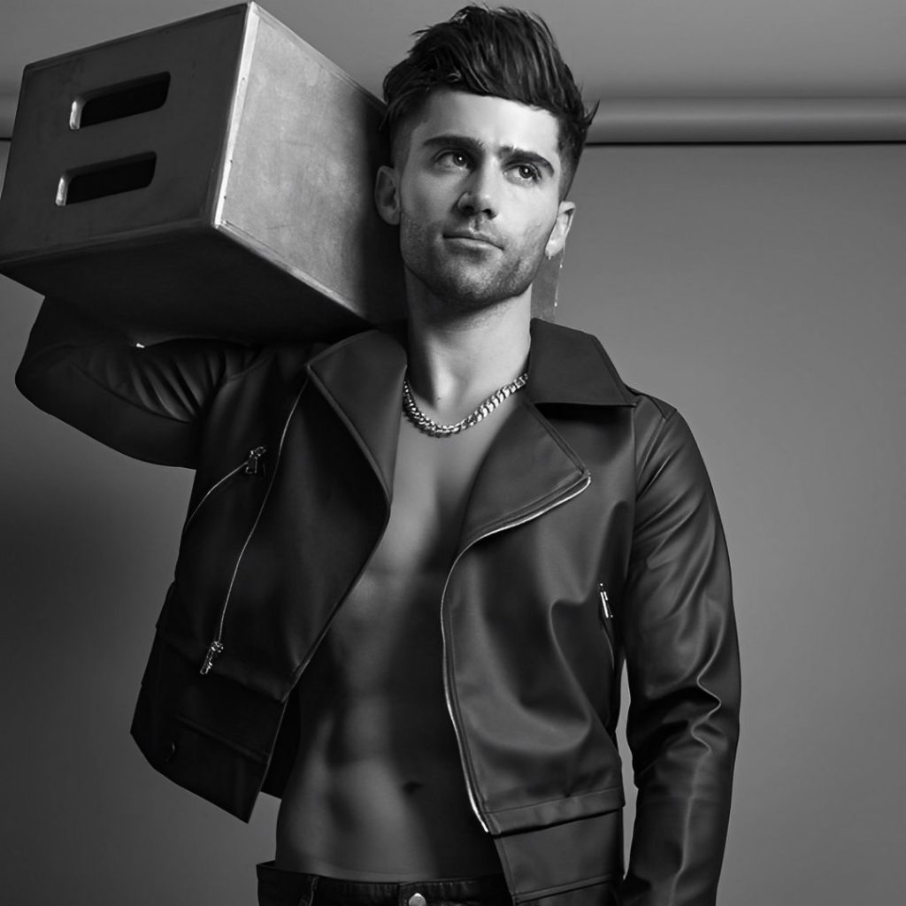 Max Ehrich Picture