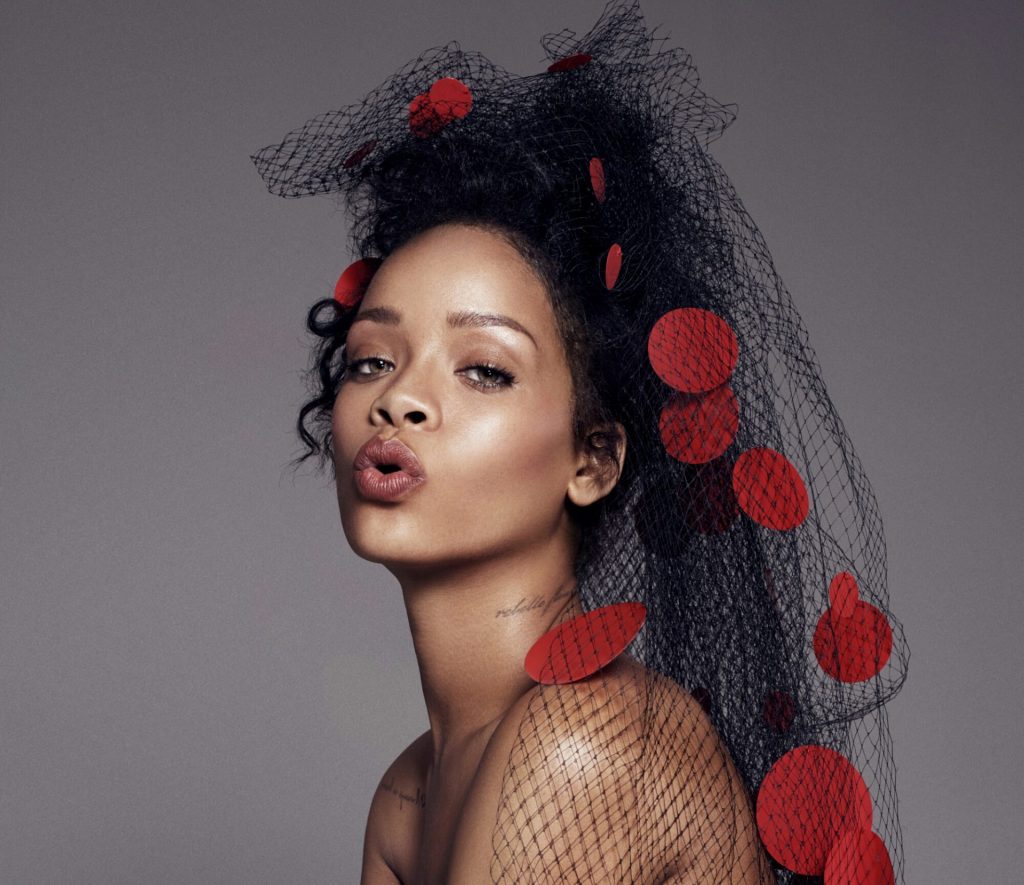 Rihanna Pauch Face Expression