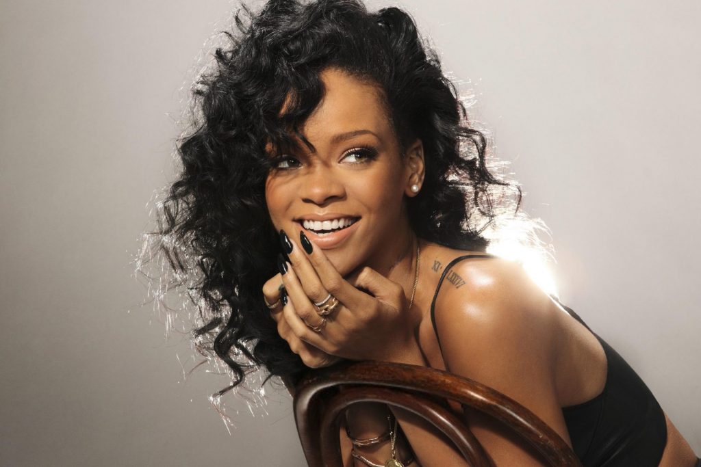 Rihanna Smile Face